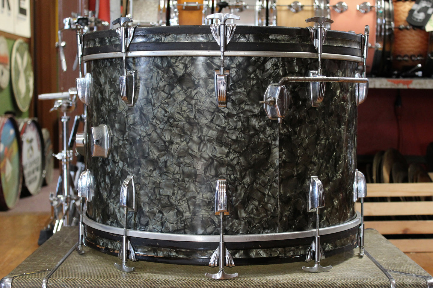 1960s/70s Ludwig Super Classic Outfit in Black Diamond Pearl 14x22 9x13 16x16