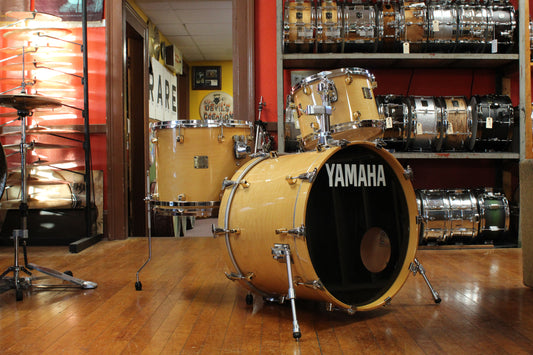 Yamaha Maple Custom Outfit in Natural Maple 16x22 9x13 14x16