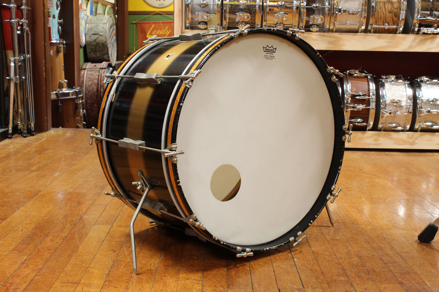 Early 1960s Ludwig Deluxe Club Date Outfit in Black and Gold Duco 14x22 9x13 12x15
