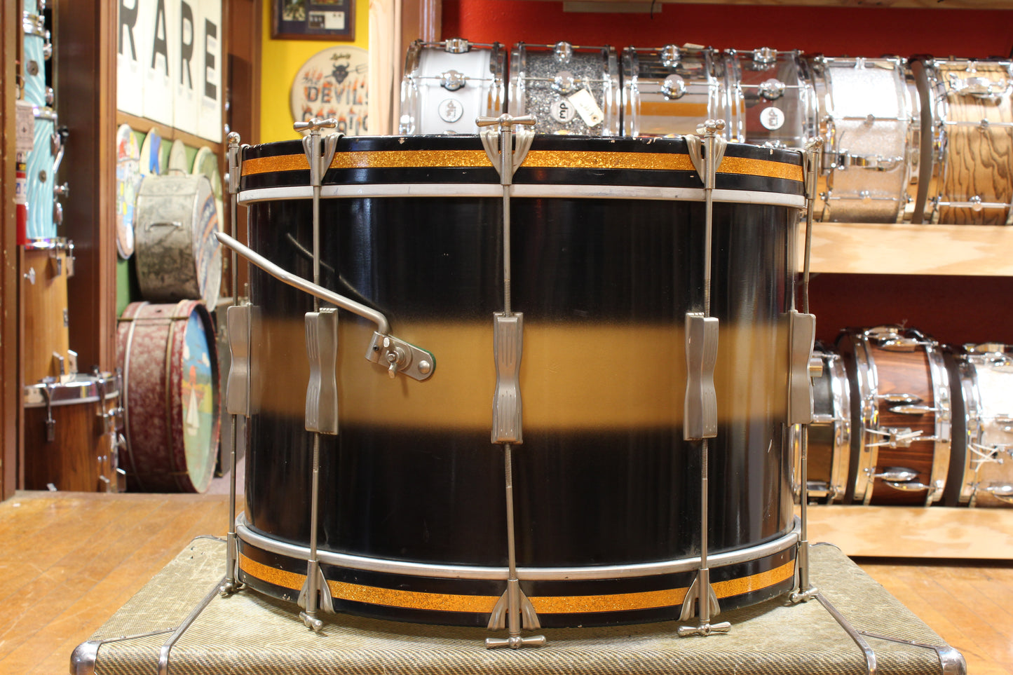 Early 1960s Ludwig Deluxe Club Date Outfit in Black and Gold Duco 14x22 9x13 12x15
