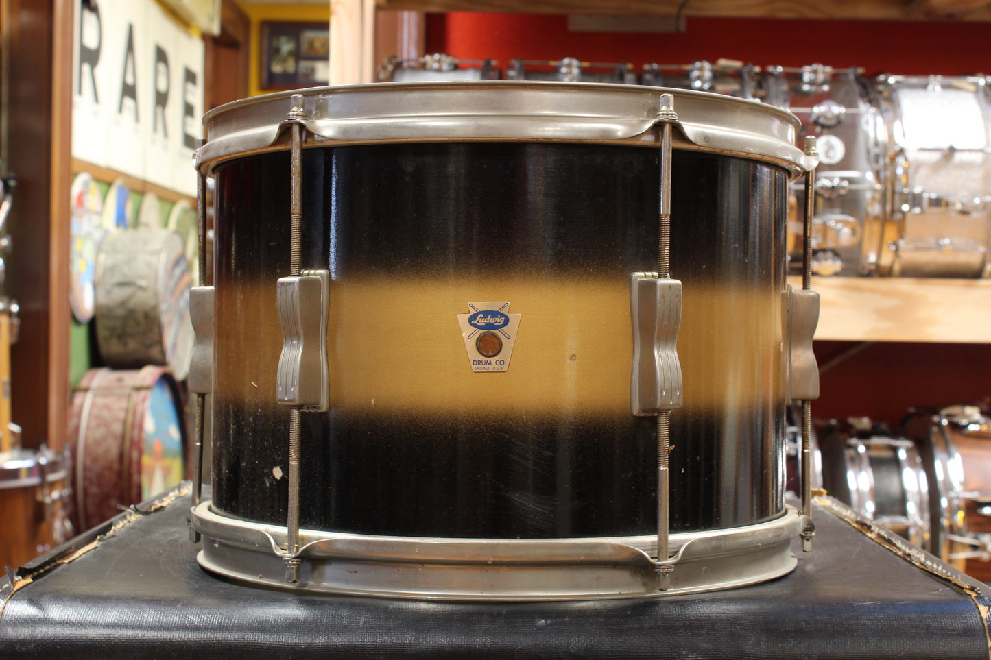 Early 1960s Ludwig Deluxe Club Date Outfit in Black and Gold Duco 14x22 9x13 12x15