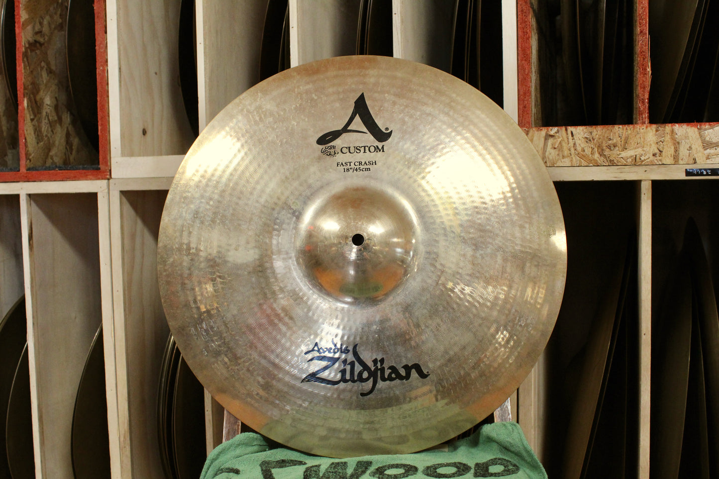Zildjian 18" A Custom Fast Crash 1295g - Used