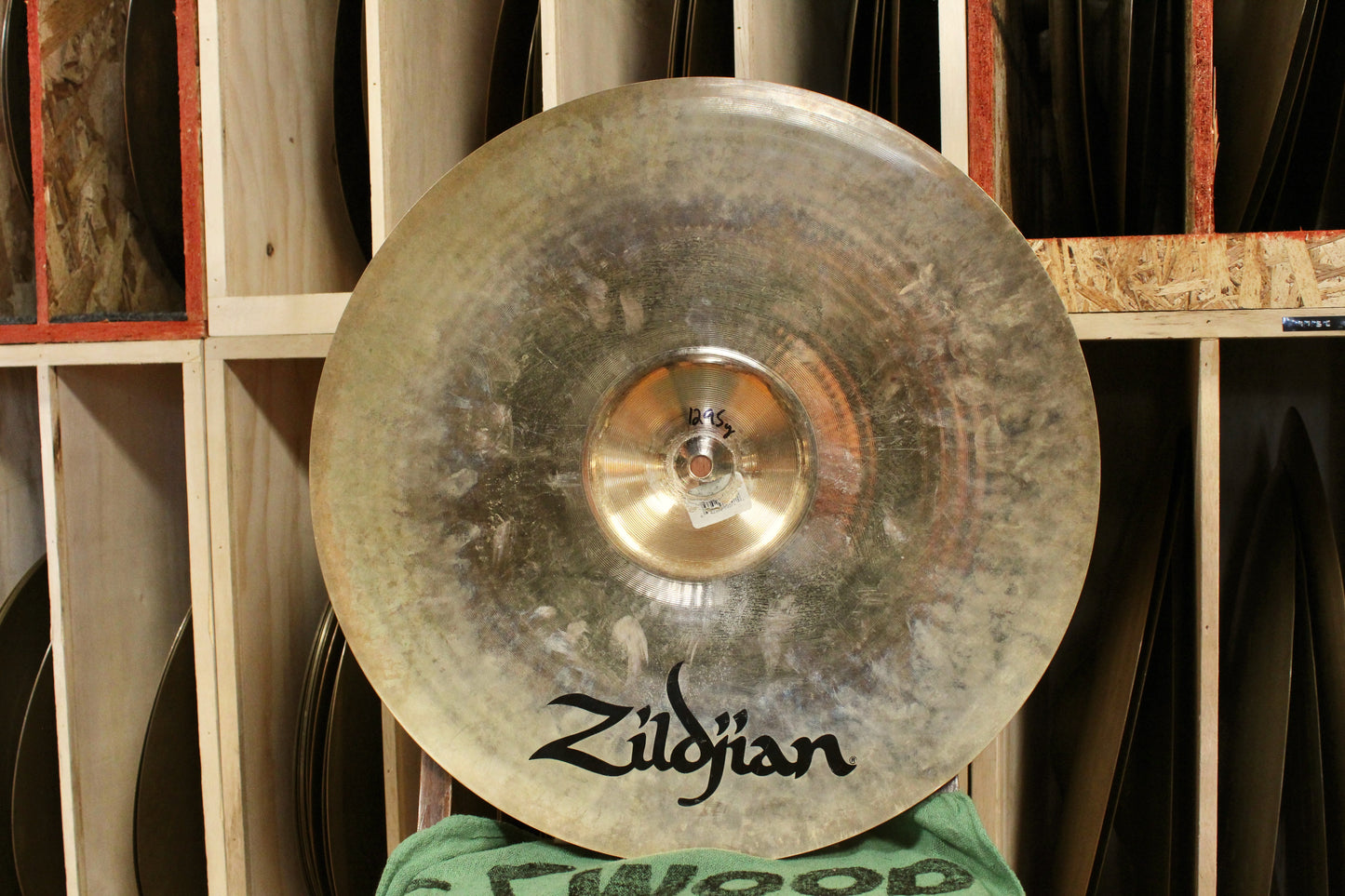 Zildjian 18" A Custom Fast Crash 1295g - Used