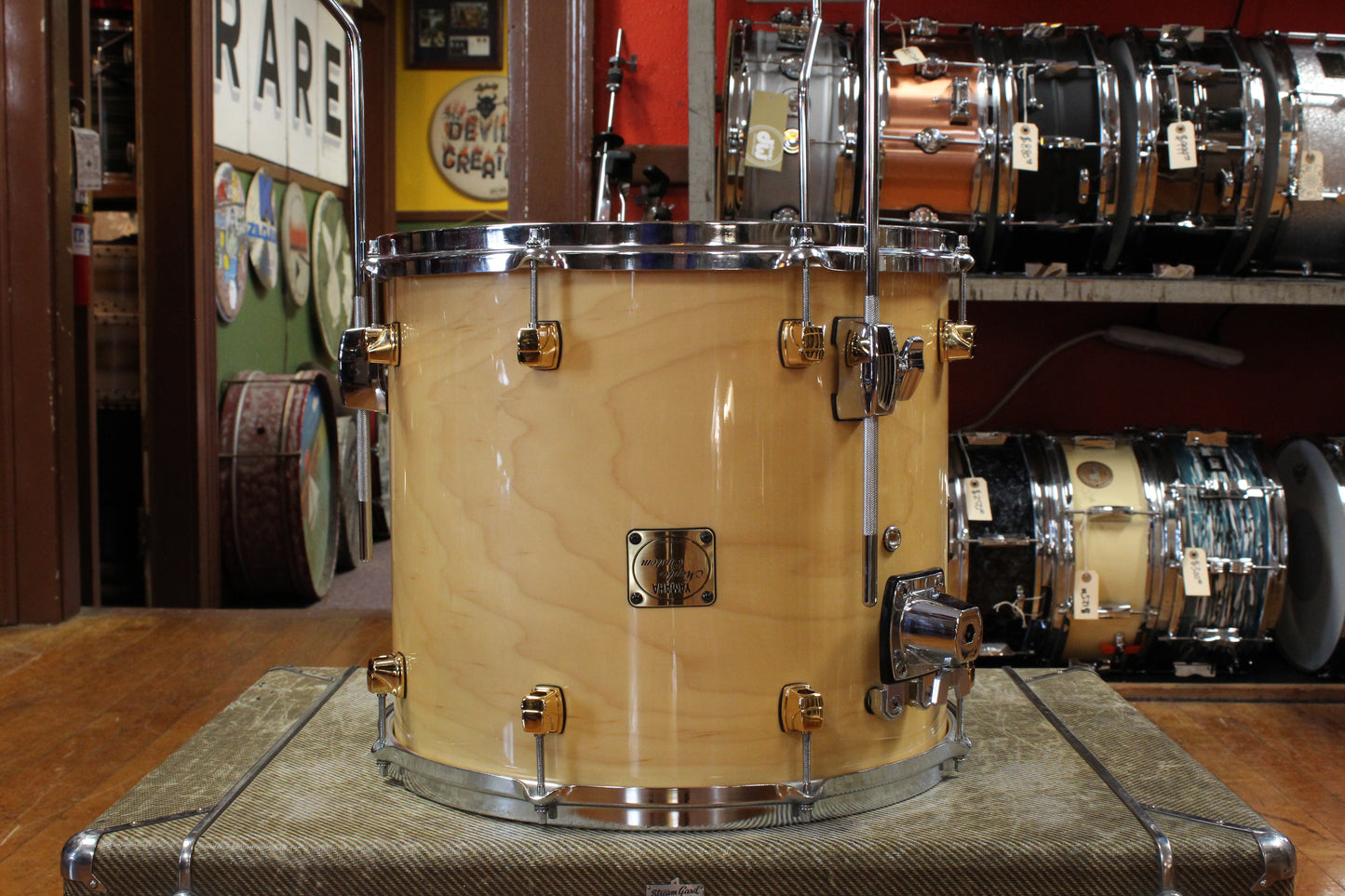 Yamaha Maple Custom Outfit in Natural Maple 16x20 8x10 8x12 14x16