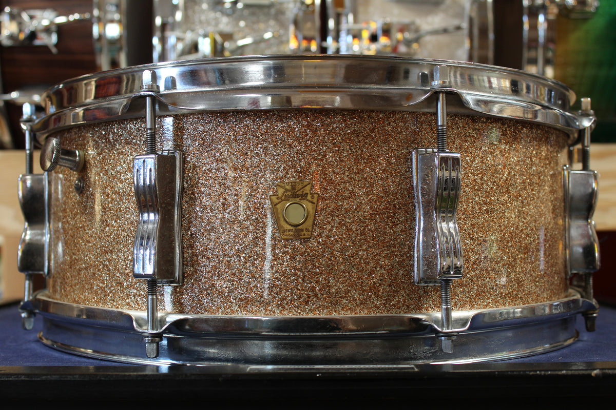 1960s Ludwig 5.5x14 Jazz Festival Snare Drum in Sparkling Champagne Pearl
