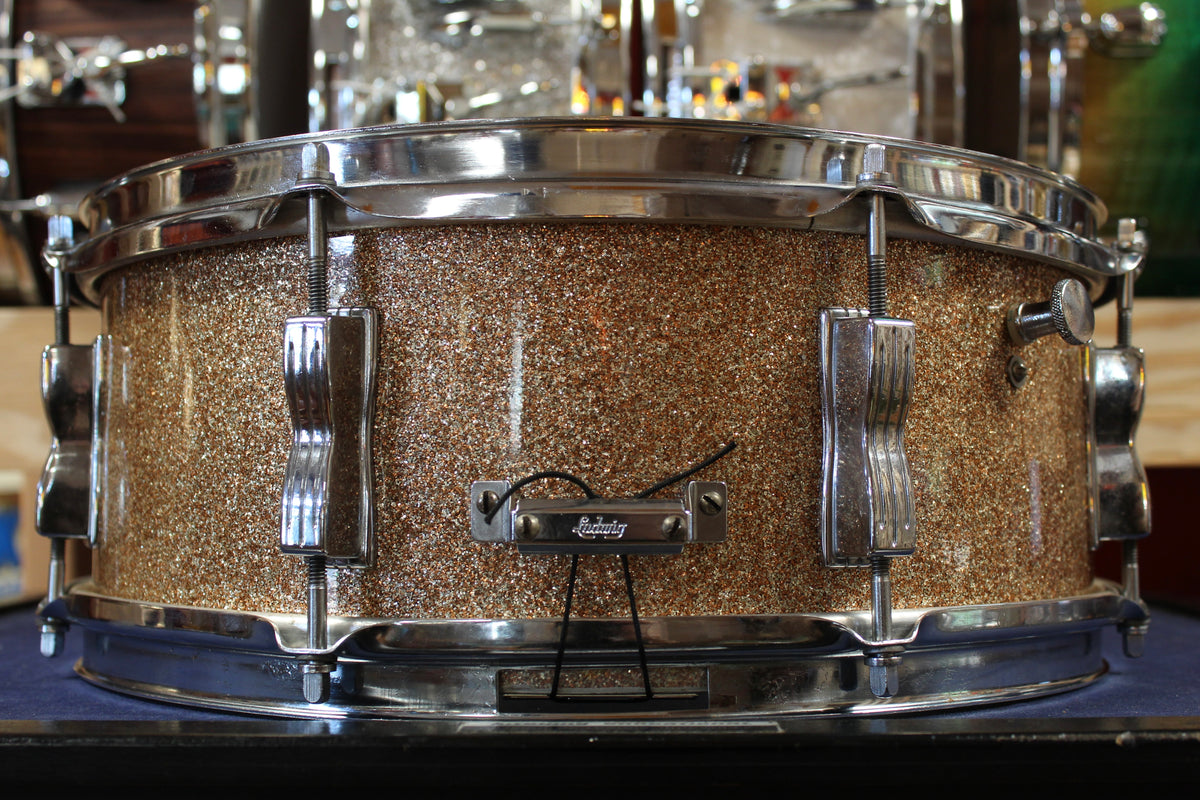1960s Ludwig 5.5x14 Jazz Festival Snare Drum in Sparkling Champagne Pearl