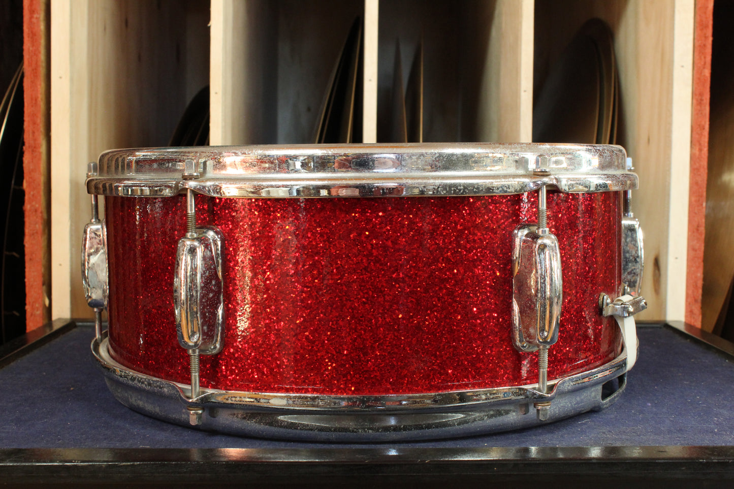 Slingerland 1960s 5.5x14 Deluxe Student Model Snare Drum in Sparkling Red Pearl