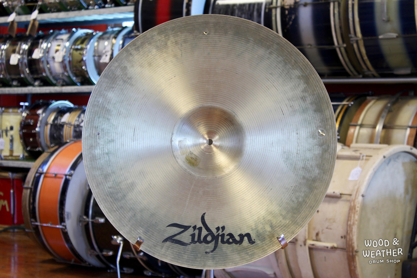 Used Zildjian 20" A Medium Crash Cymbal w/ Rivets 2400g