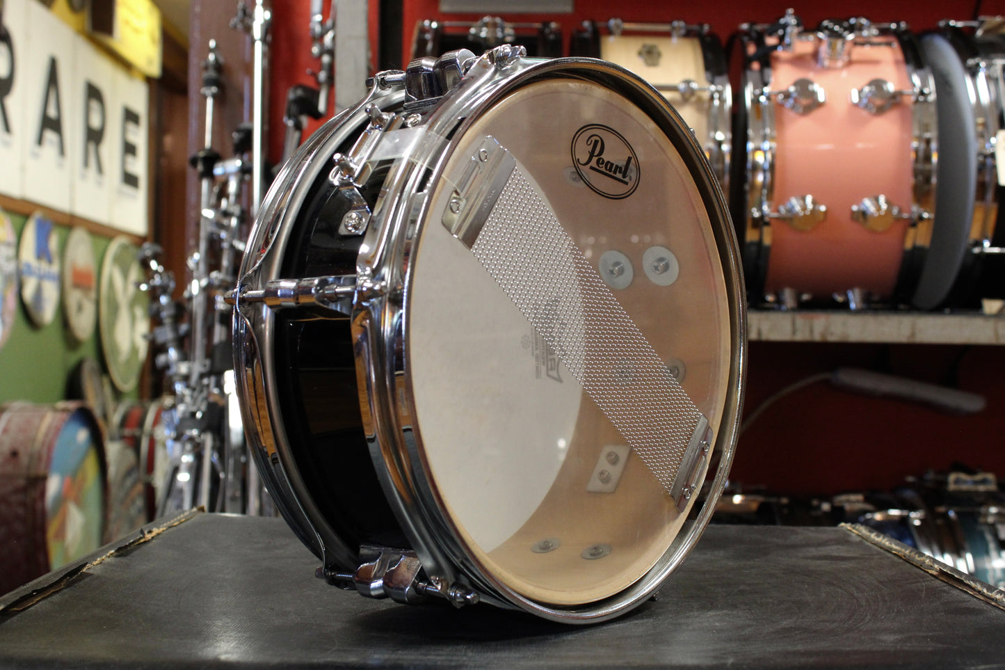 Pearl 4x10 M-80 Snare Drum in Black