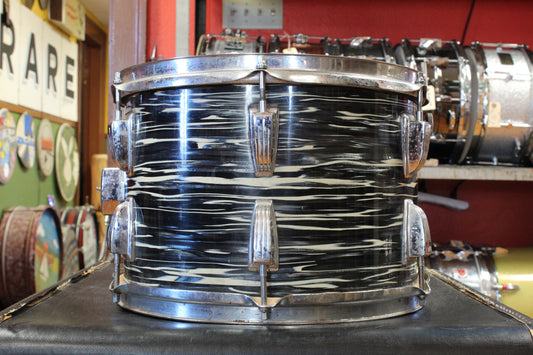 1970 Ludwig 9x13 Tom in Black Oyster Pearl