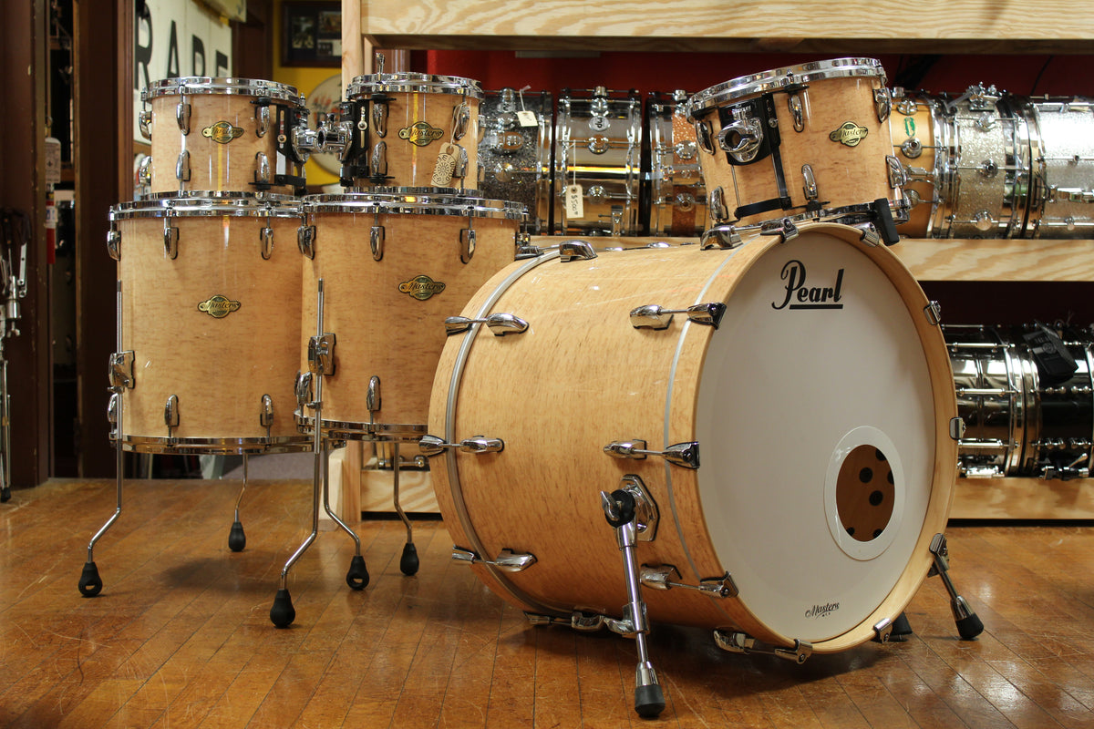 Pearl Masters Maple in Birdseye 7x8 8x10 9x12 14x14 16x16 18x22