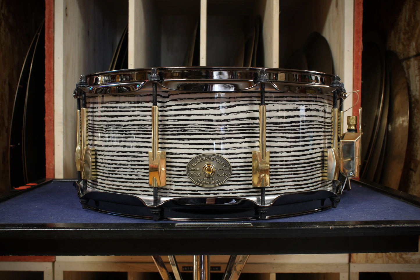 Noble & Cooley Special Edition Solid Ash in Royal White Tiger 6"x14"
