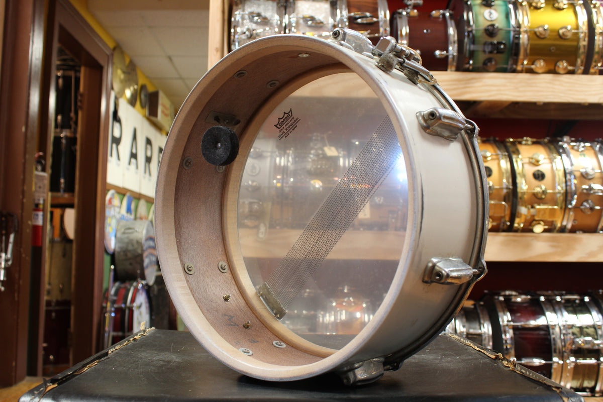 1950s/60s Slingerland Outfit in Matte White 12x22 9x13 16x16 5.5x14