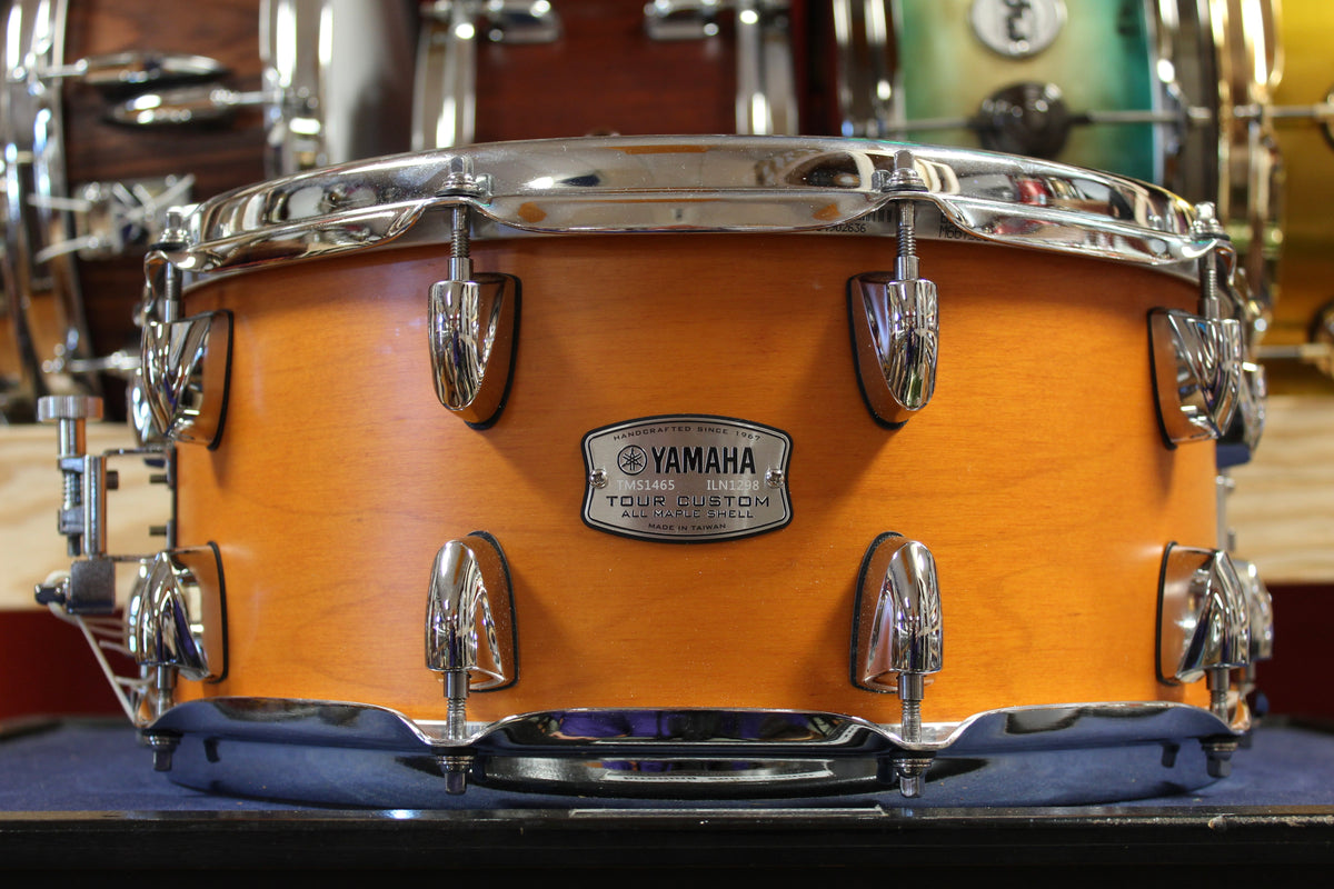 Yamaha 6.5x14 Tour Custom Snare Drum in Caramel Satin