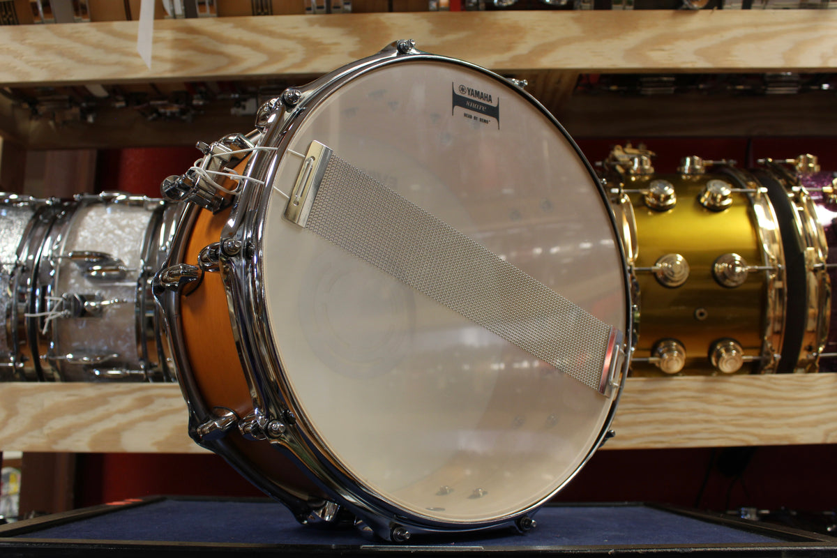 Yamaha 6.5x14 Tour Custom Snare Drum in Caramel Satin