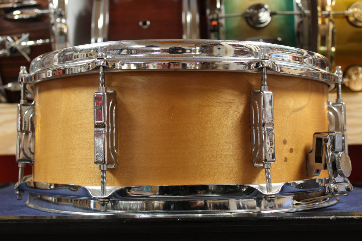 1960s Leedy 5.5x14 Snare Drum in Natural Finish