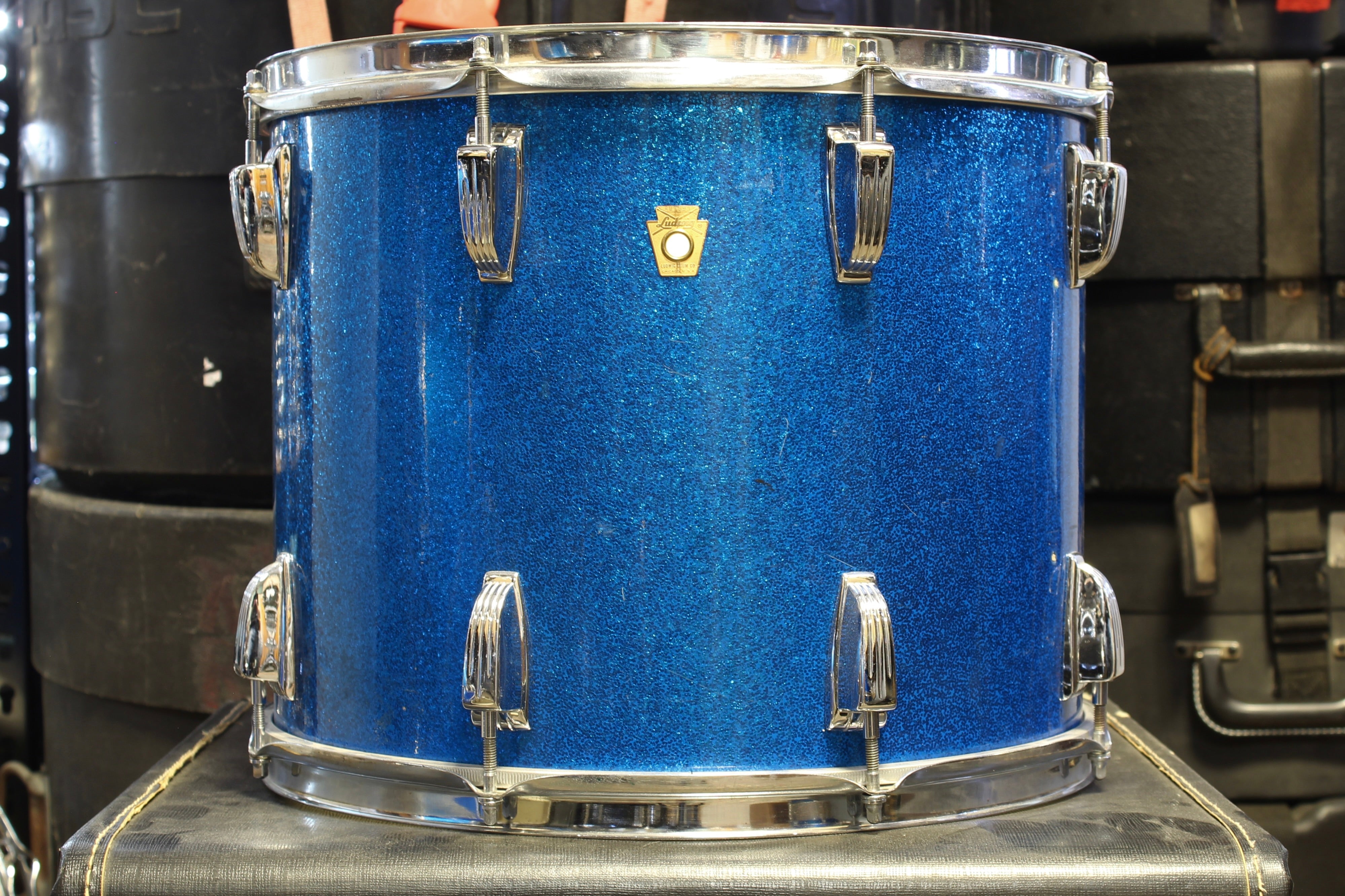 Ludwig 12\x15\ Tom in Blue SparkleLudwig 12\x15\ Tom in Blue Sparkle  