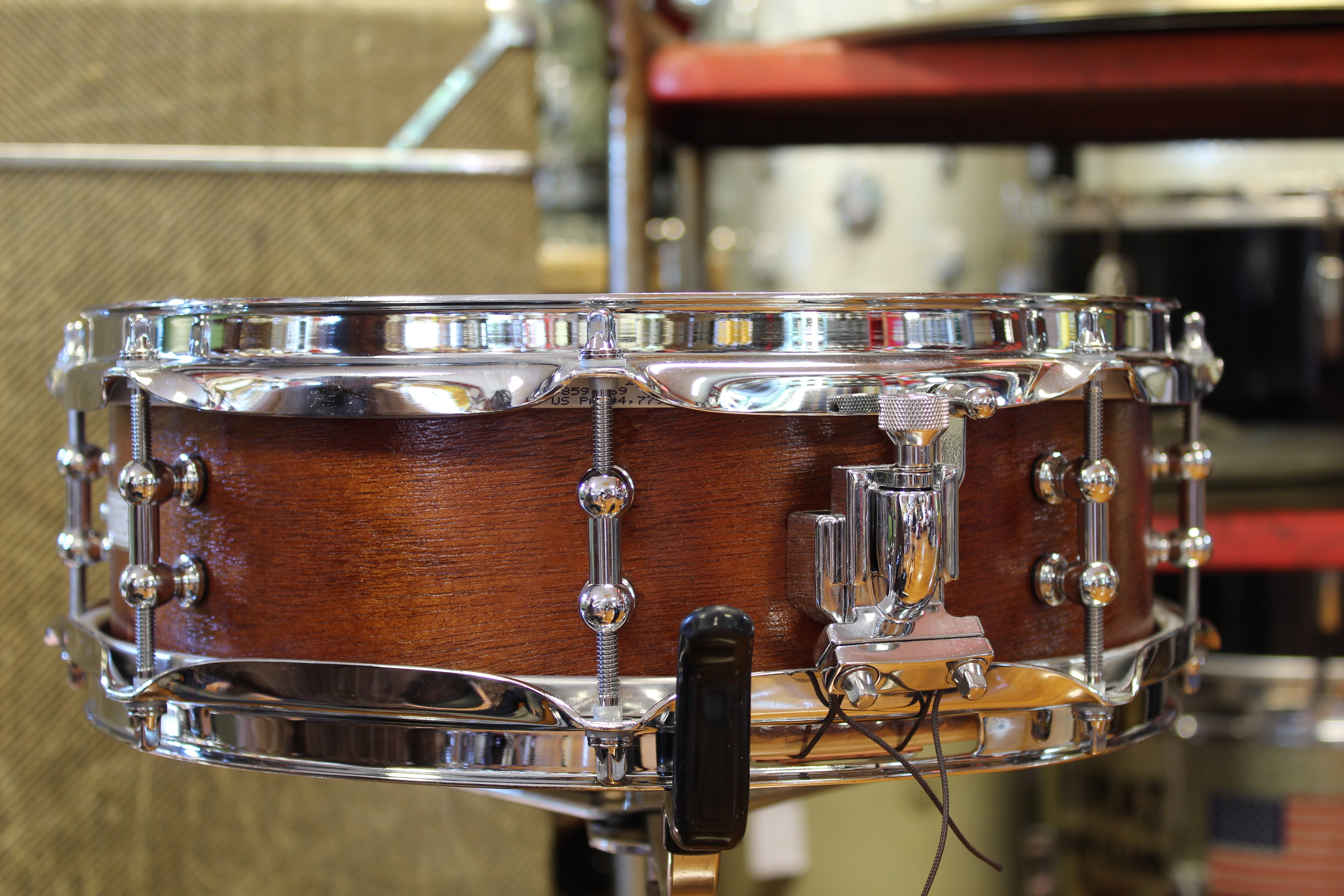 The Maple 4x14 Snare Drum Vintage Pearl-