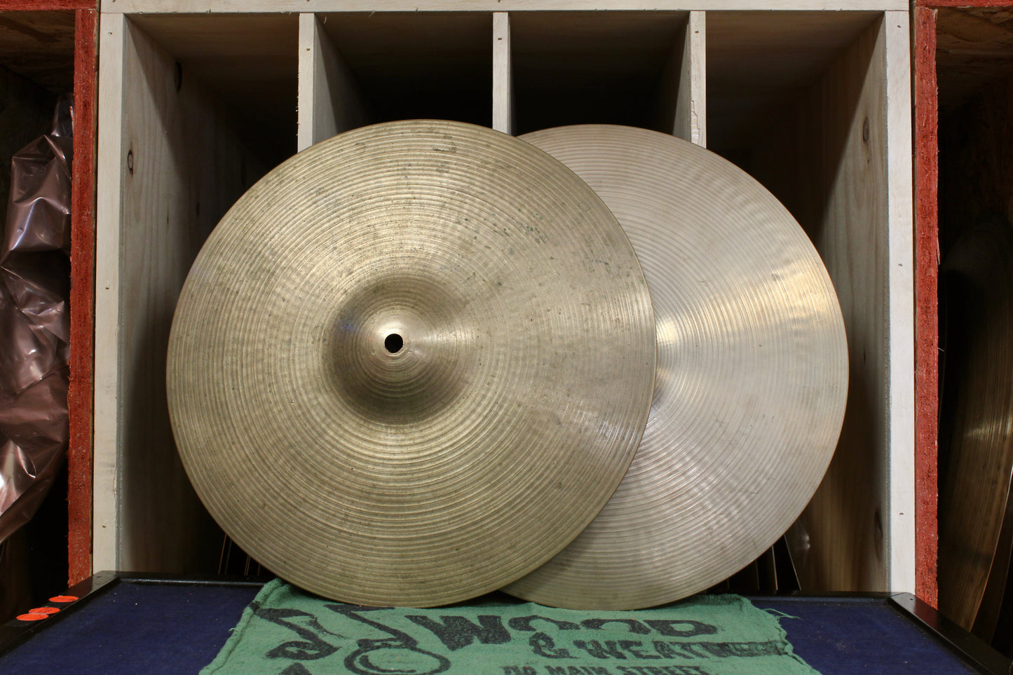 1970s A. Zildjian 14" New Beat Hi-Hats 1111/1475g