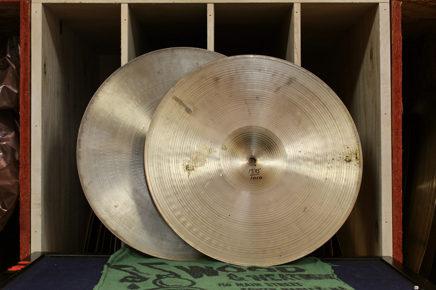 1980s Zildjian 14" A New Beat Hi-Hats 1010/1385g