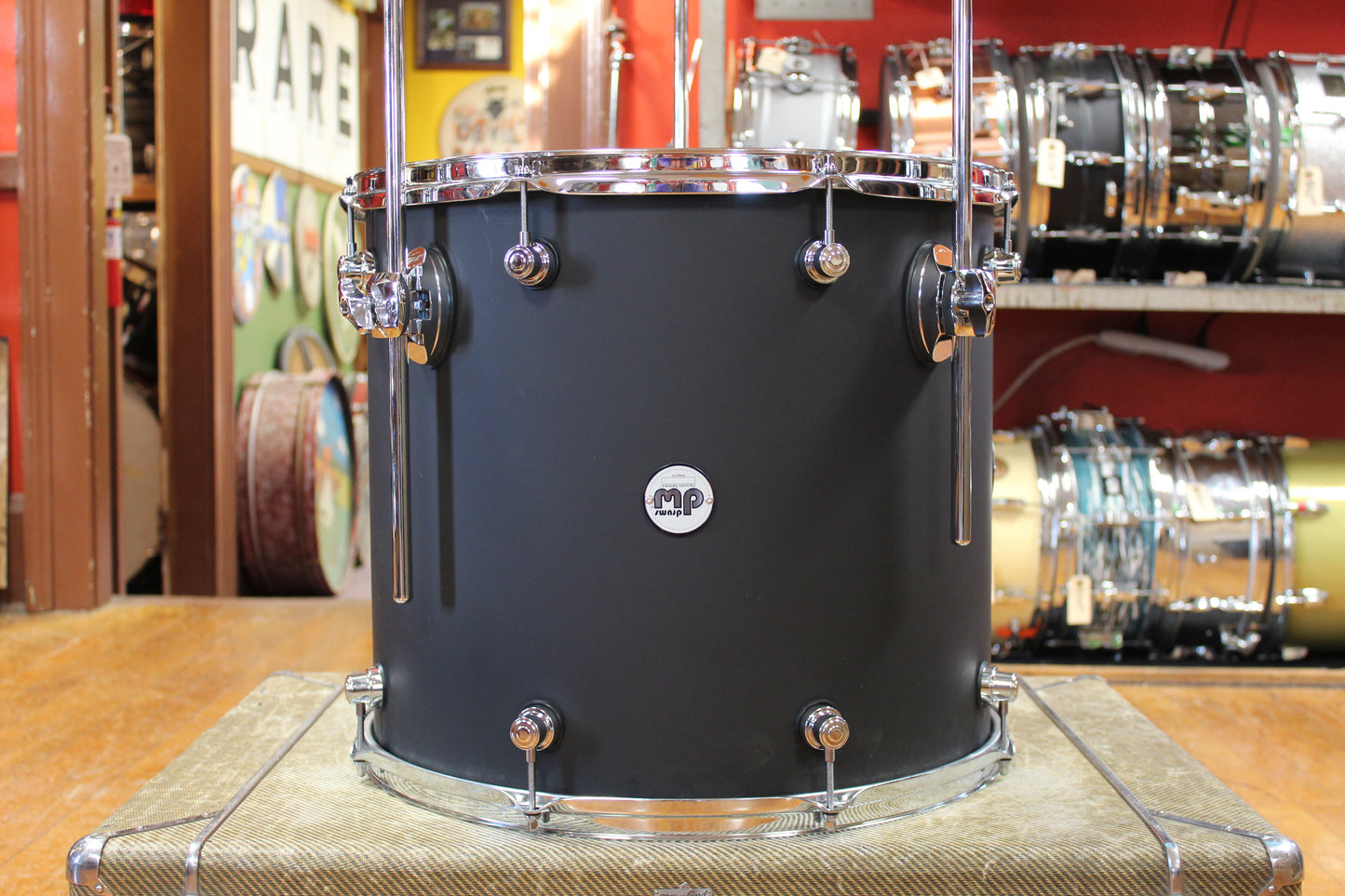 DW Design Series 16x18 Floor Tom in Satin Black