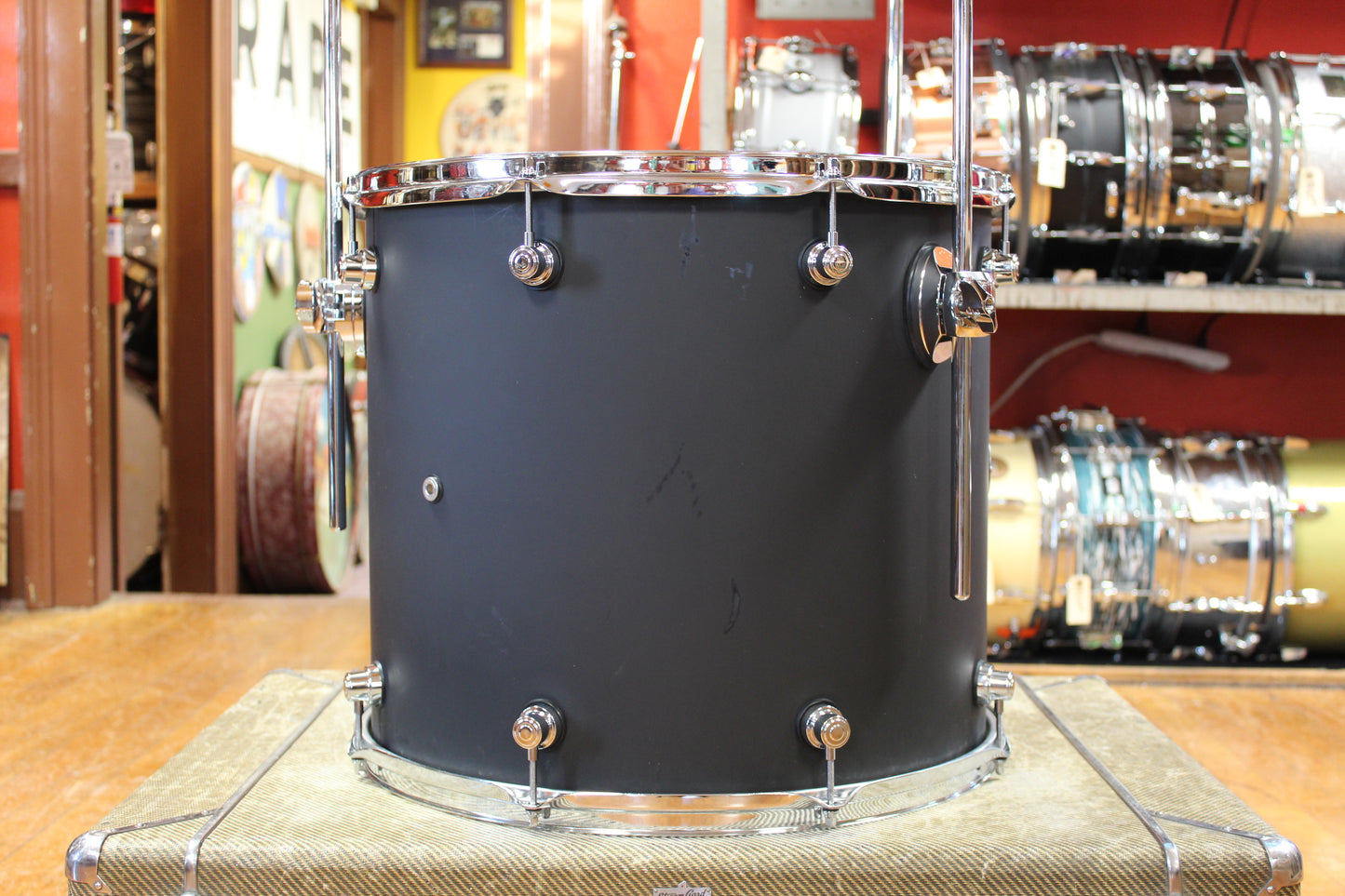 DW Design Series 16x18 Floor Tom in Satin Black