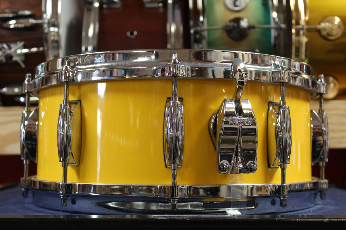 Gretsch 5.5x14 USA Custom Snare Drum in Yellow Gloss Lacquer