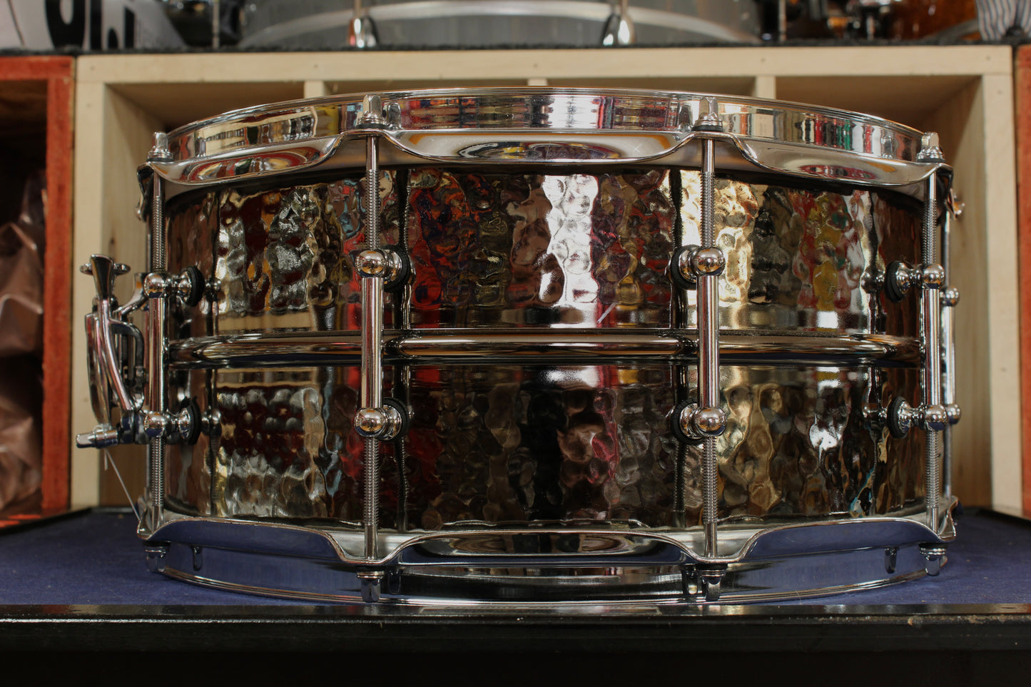 Ludwig 6.5x14 Hammered Black Beauty Snare Drum