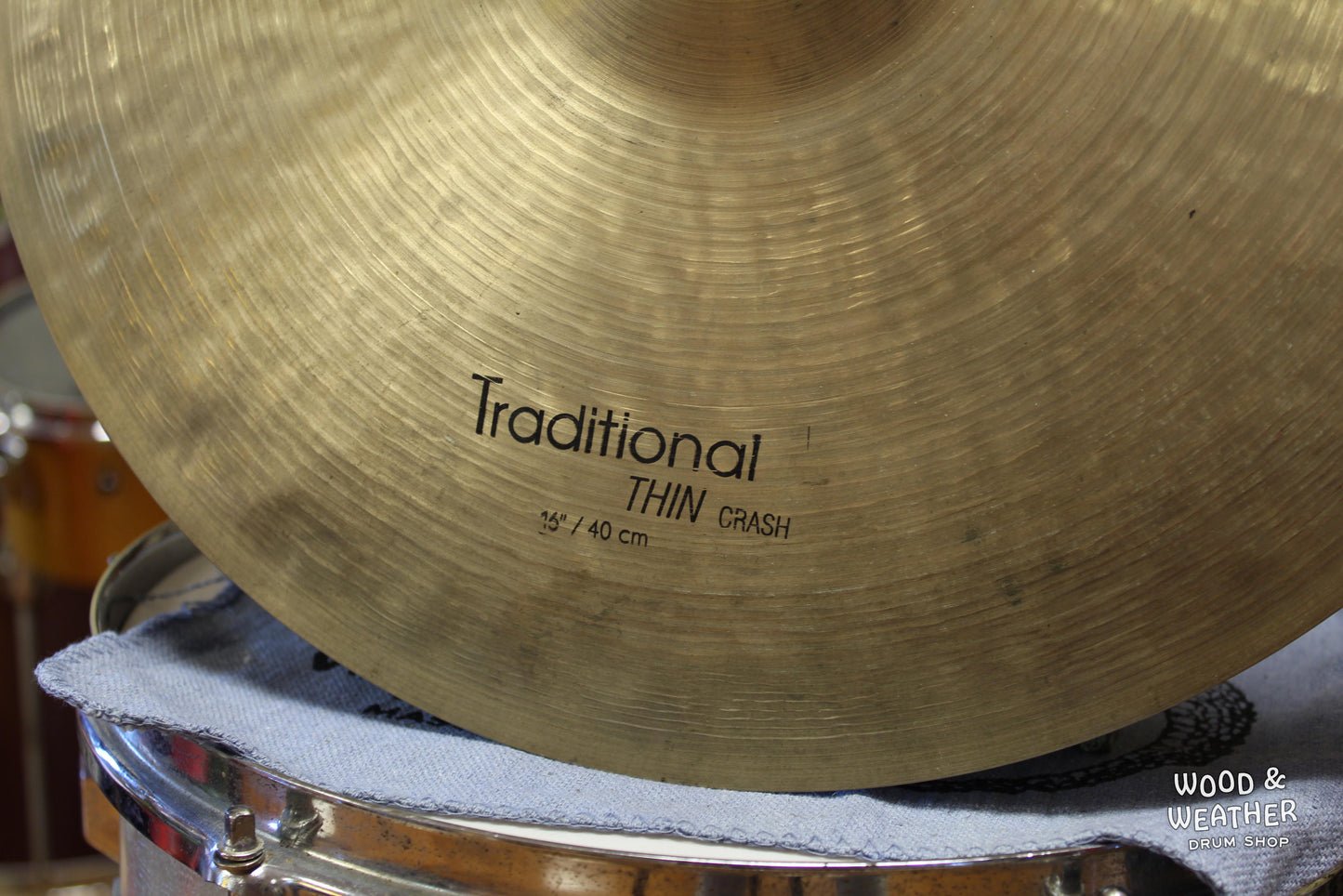 Used Istanbul Agop 16" Traditional Thin Crash Cymbal 901g