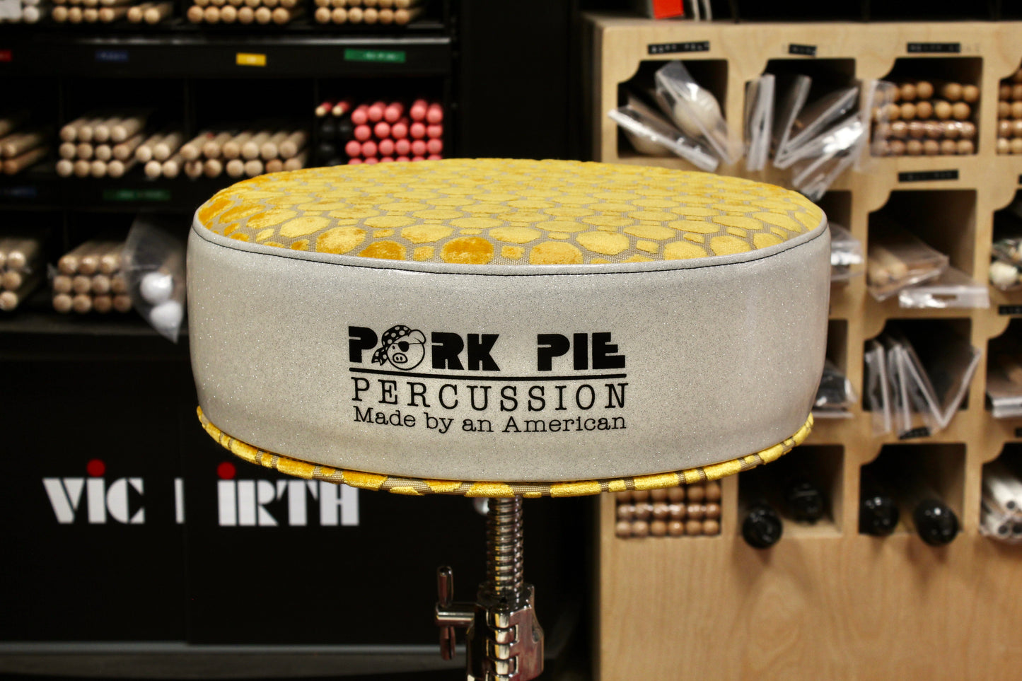 Pork Pie Percussion Round Drum Throne – Limited Yellow Honeycomb