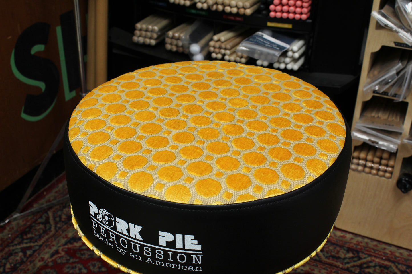 Pork Pie Percussion Round Drum Throne – Limited Yellow Honeycomb