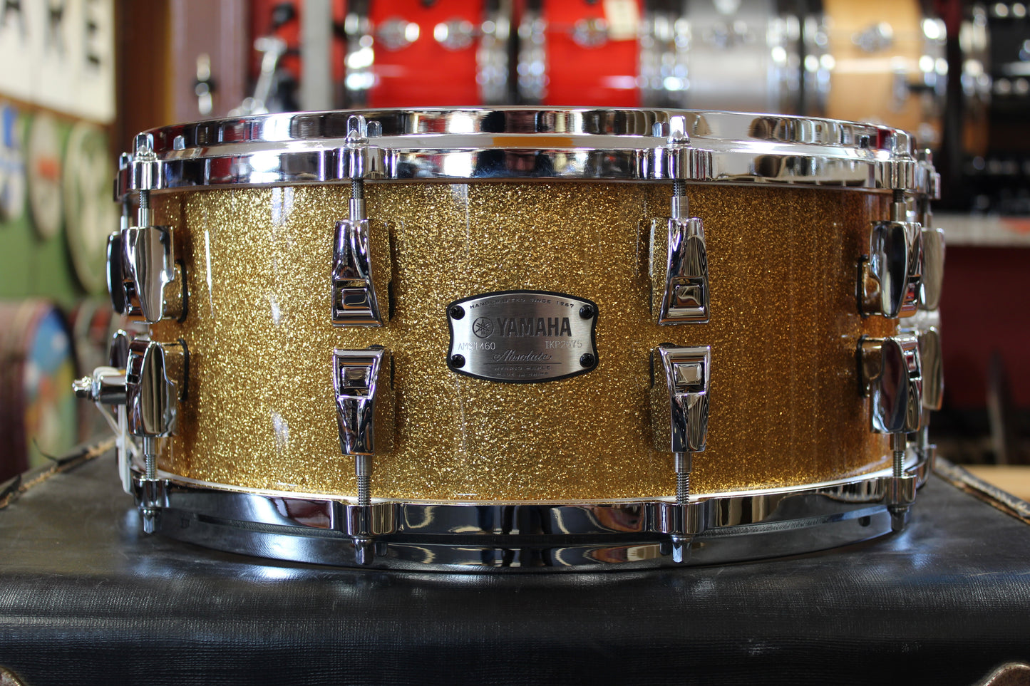 Yamaha 6x14 Absolute Hybrid Maple Snare Drum in Gold Champagne