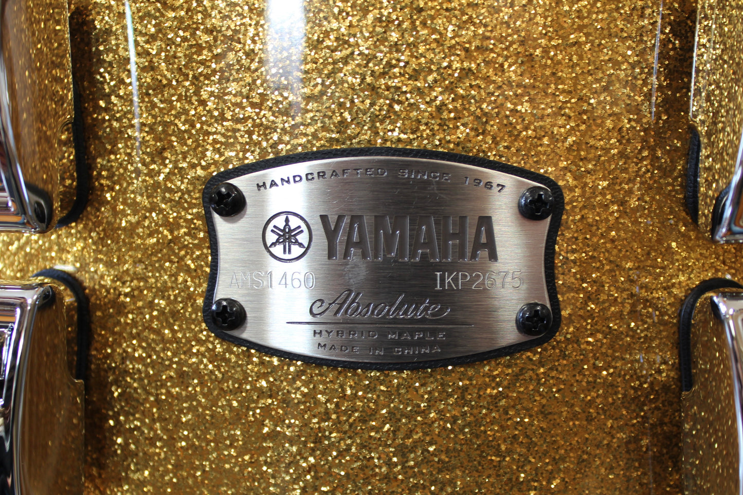 Yamaha 6x14 Absolute Hybrid Maple Snare Drum in Gold Champagne