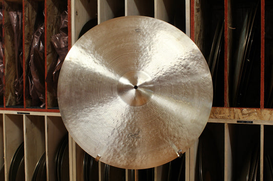 Cymbal Craftsman 22" Dark Vintage Nefertiti Style Ride 2591g