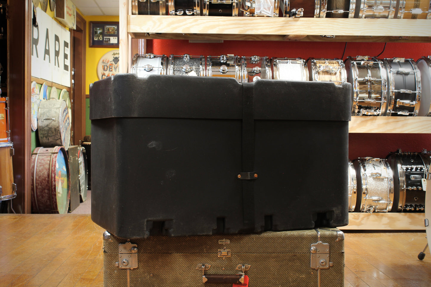 Protechtor by Gator Plastic Bass Drum Case  28" x 16"