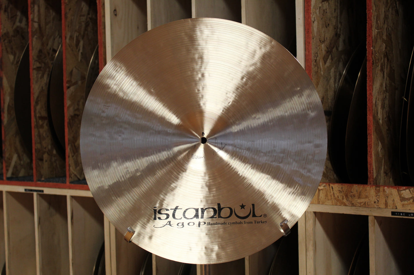 Istanbul Agop 18" Traditional Dark Crash 1402g