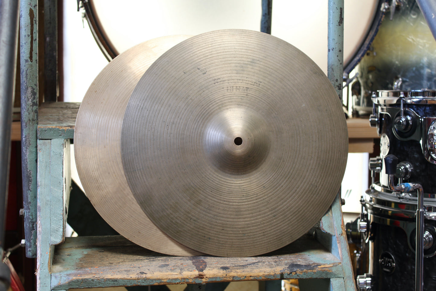 1970s A. Zildjian 14" New Beat Hi-Hats 841/1050g