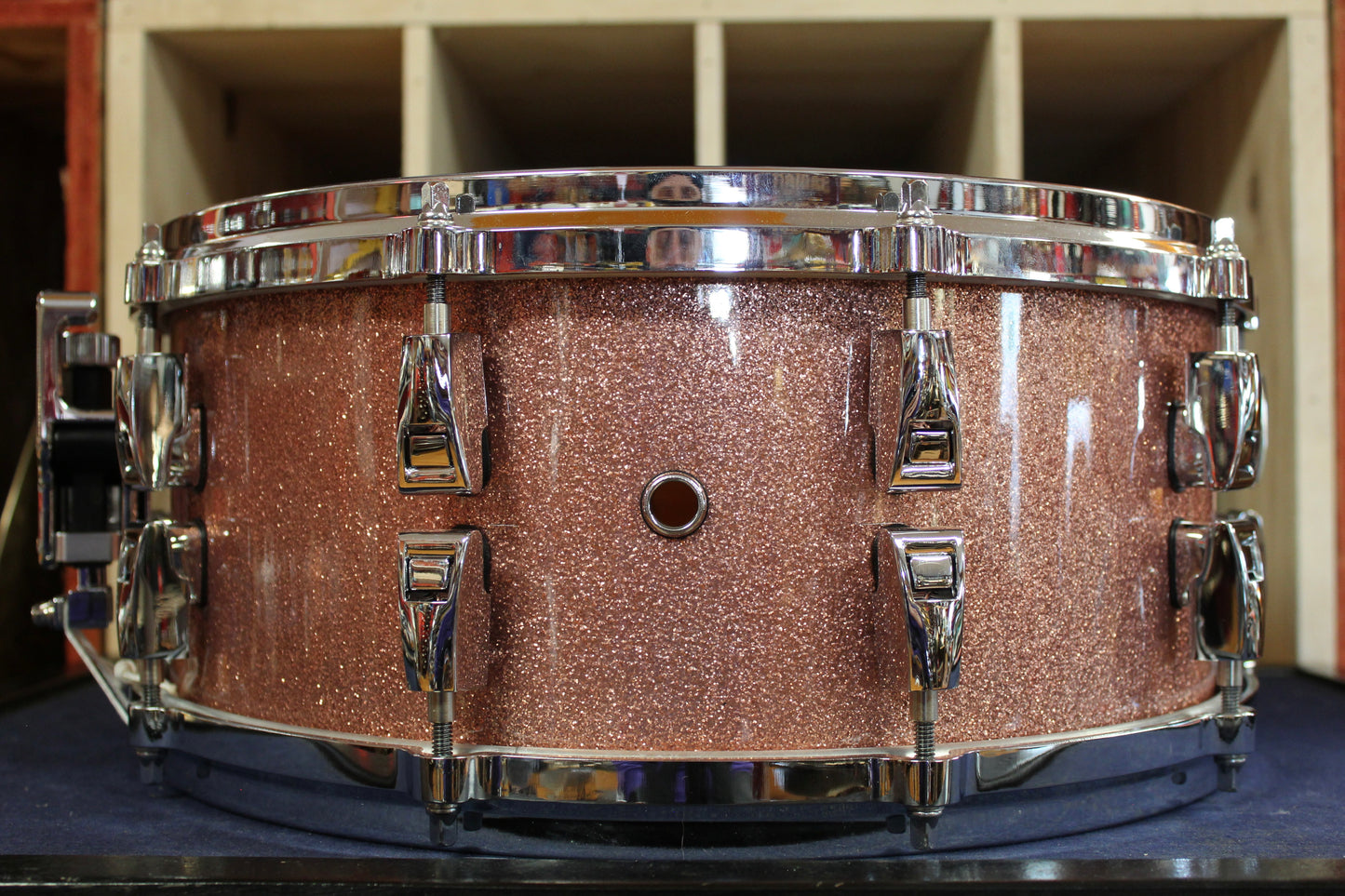 Yamaha 6x14 Absolute Hybrid Maple Snare Drum in Pink Champagne Sparkle
