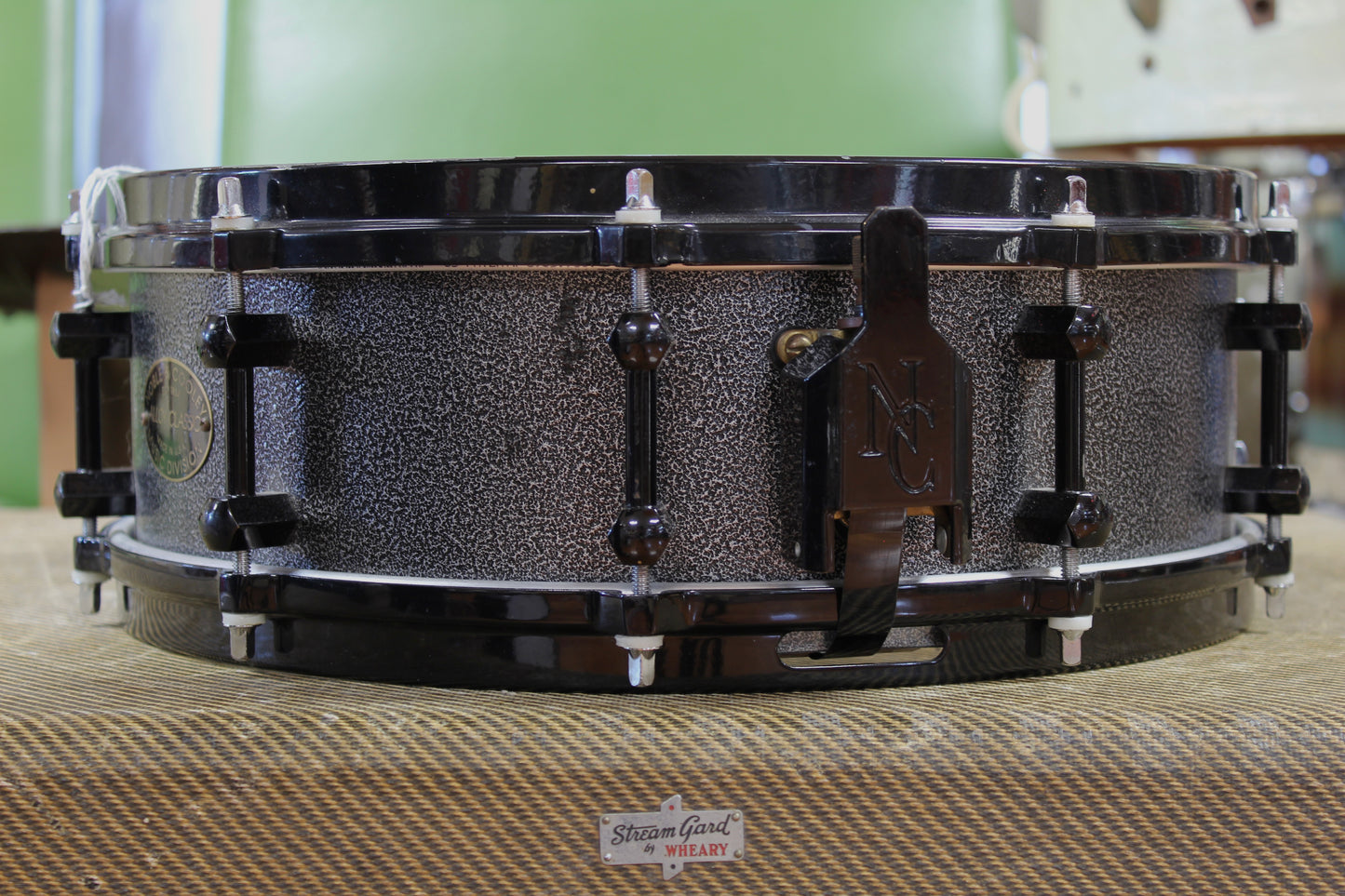 Noble & Cooley Alloy Classic 4.75x14 Texture Coated