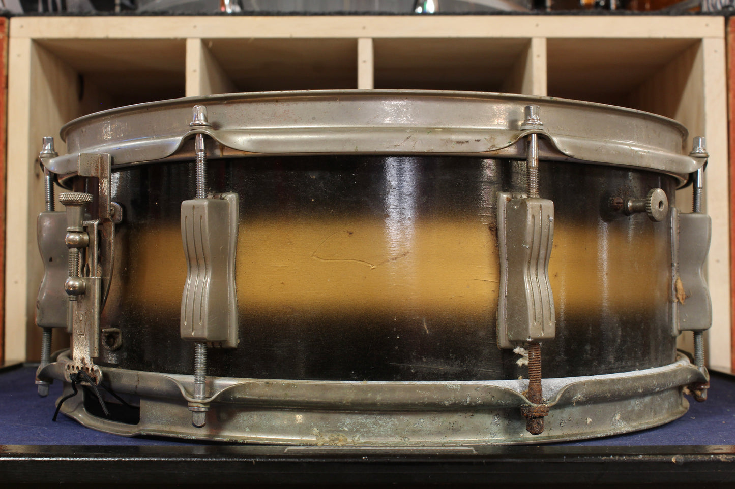 1960 Ludwig 5x14 Transition Badge Jazz Festival Snare Drum in Black and Gold Duco