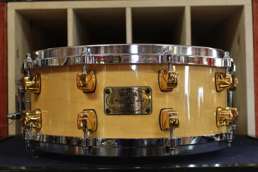 Yamaha 5.5x14 Maple Custom Snare Drum in Natural Maple