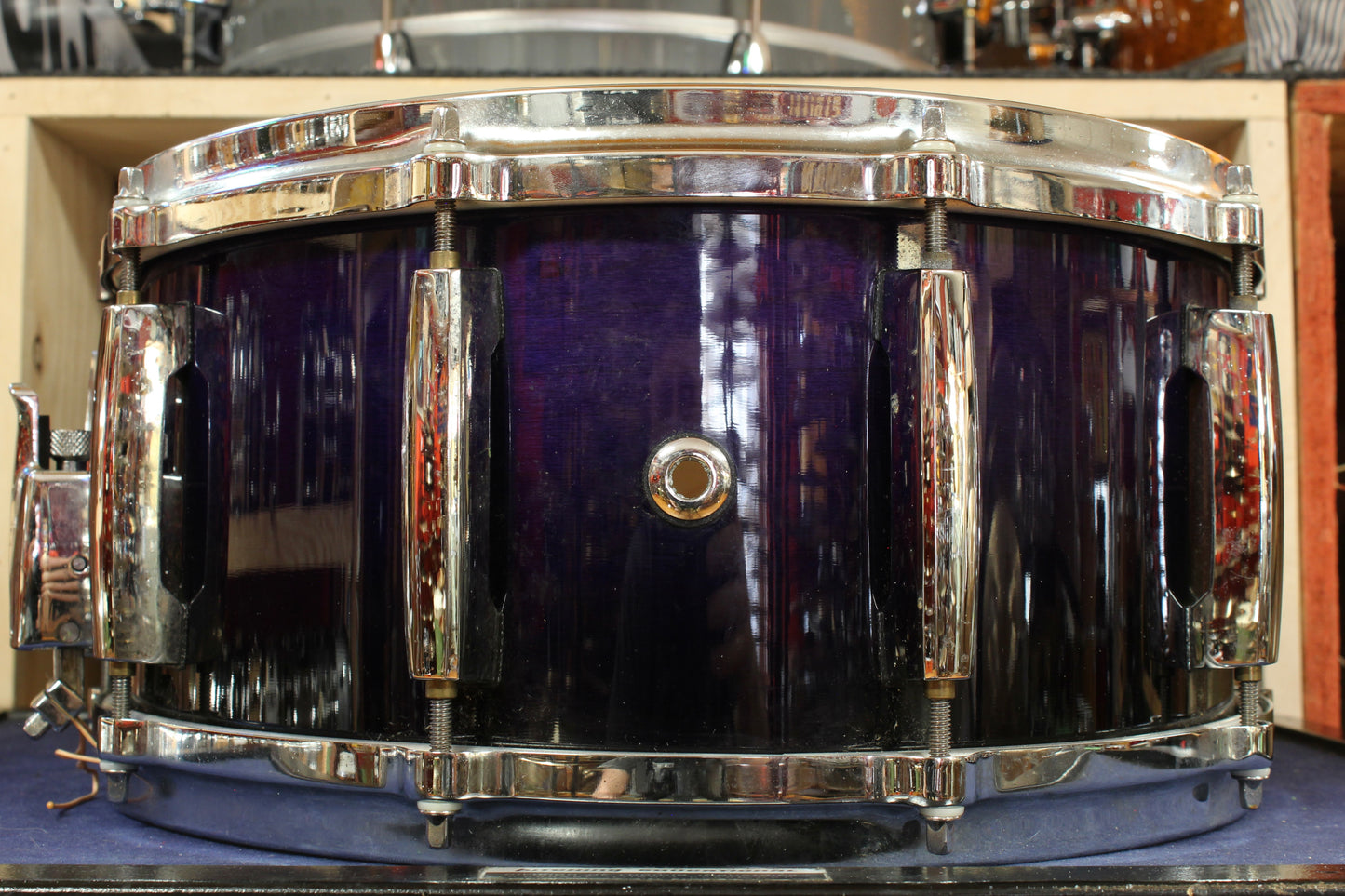 Pearl 6.5x14 Masters Custom Maple Snare Drum in Purple Fade