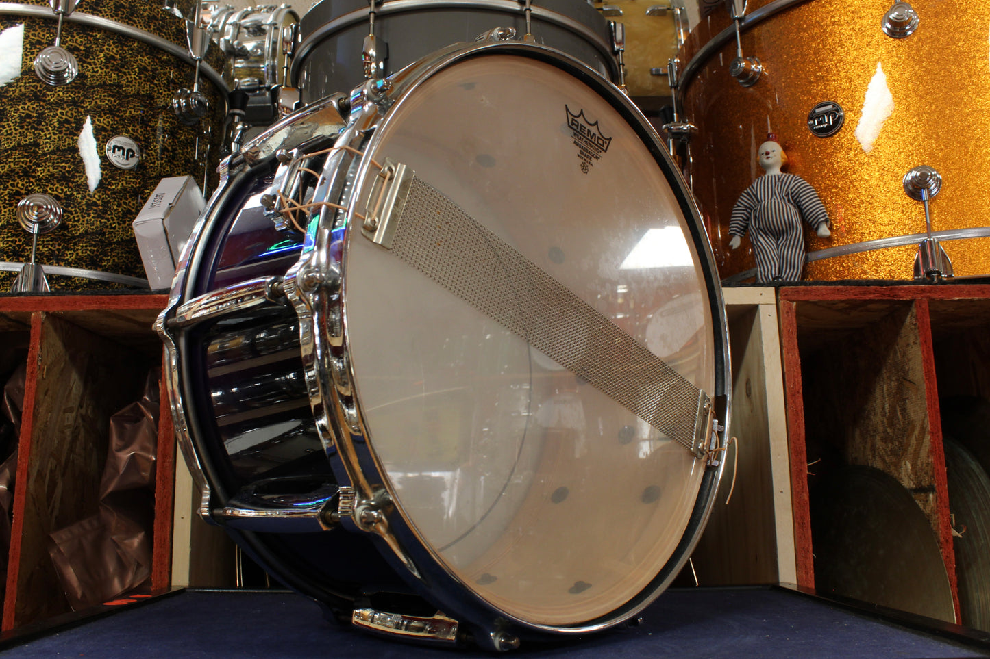 Pearl 6.5x14 Masters Custom Maple Snare Drum in Purple Fade