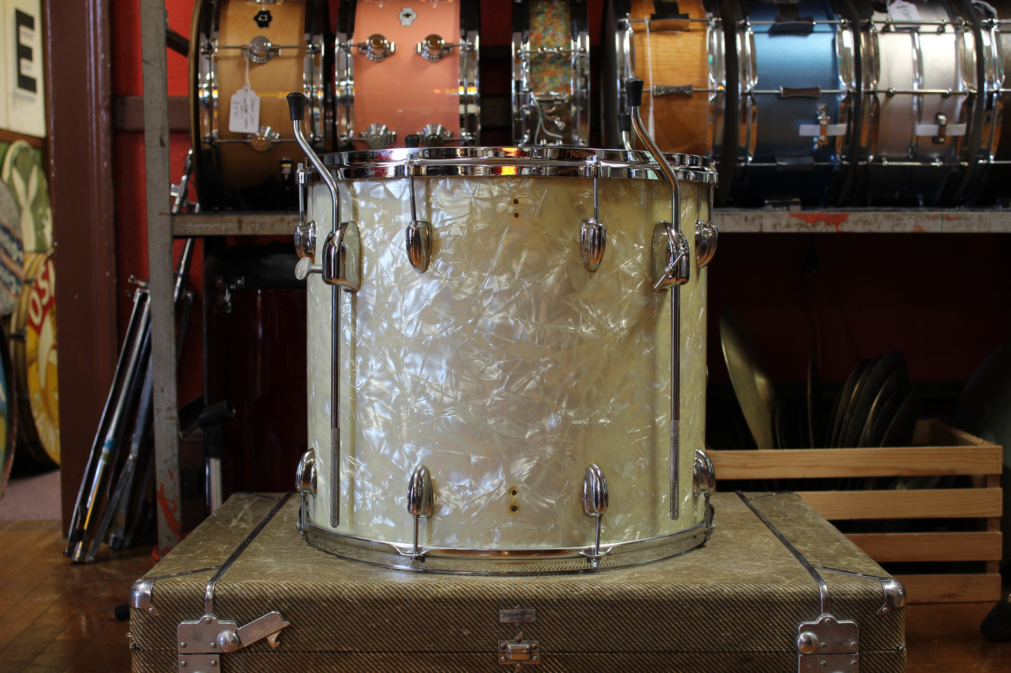 1970's Slingerland 16x18 Floor Tom in White Marine Pearl