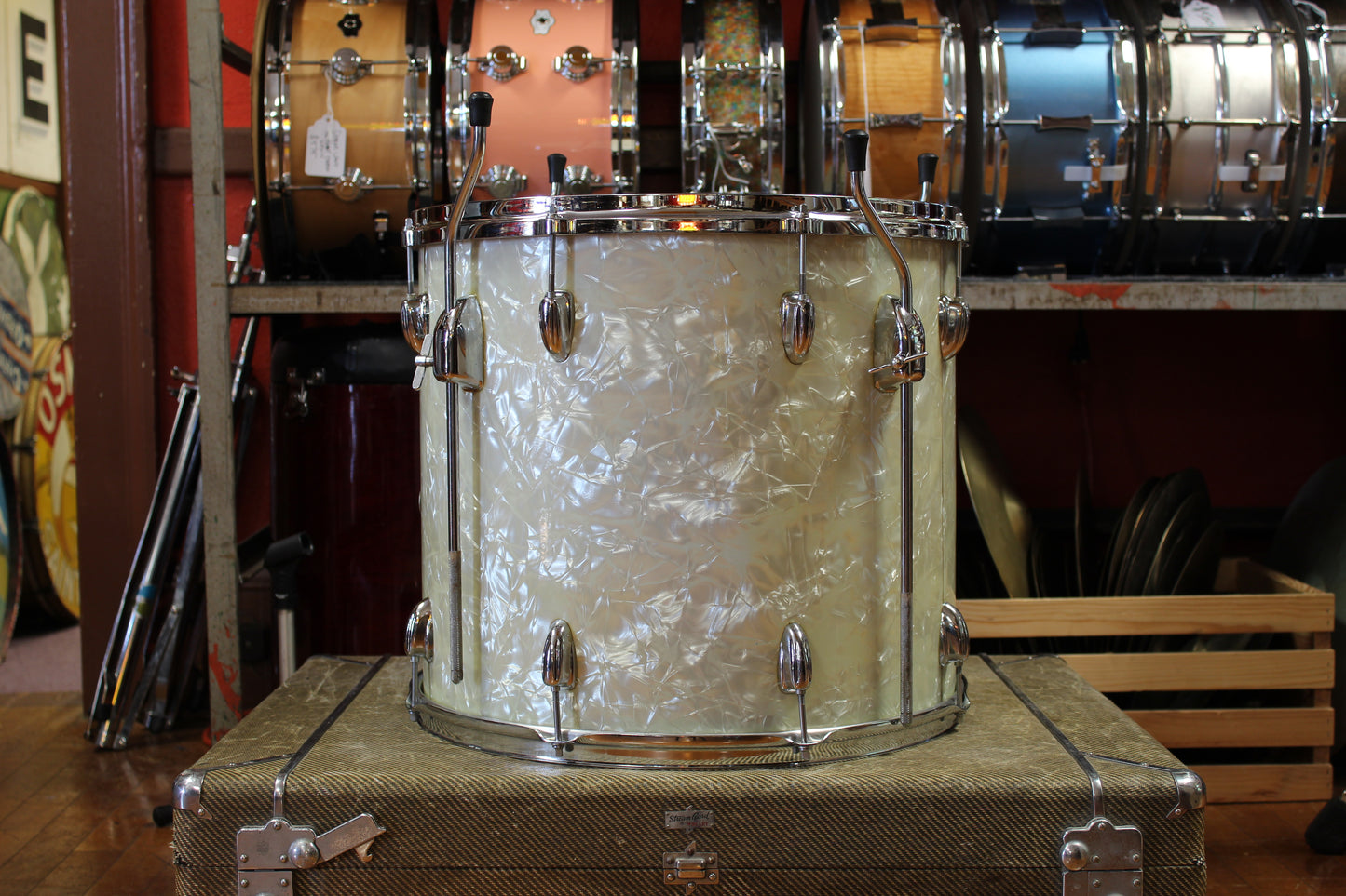 1970's Slingerland 16x18 Floor Tom in White Marine Pearl