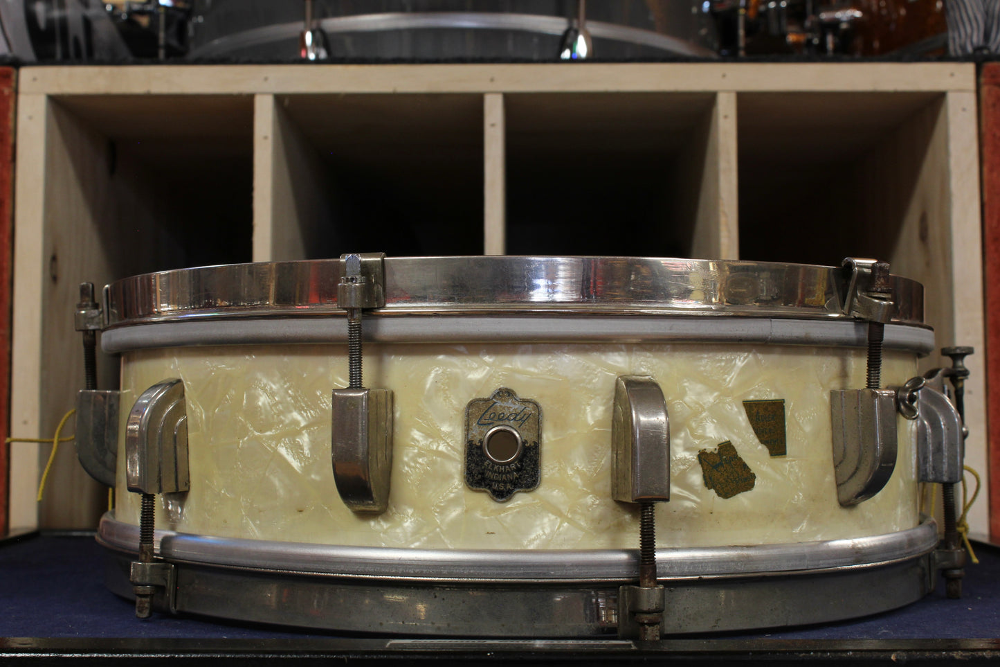 1947 Leedy 4x14 Broadway New Era Snare Drum in White Marine Pearl