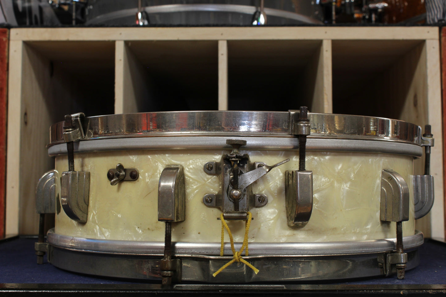 1947 Leedy 4x14 Broadway New Era Snare Drum in White Marine Pearl