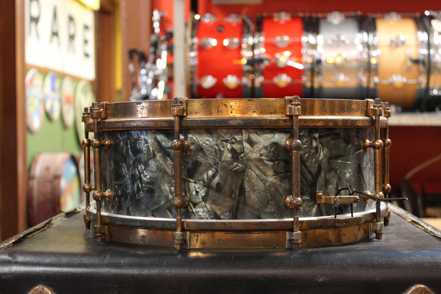 1930s Slingerland 5x14 Tone Flange Snare Drum in Black Diamond Pearl