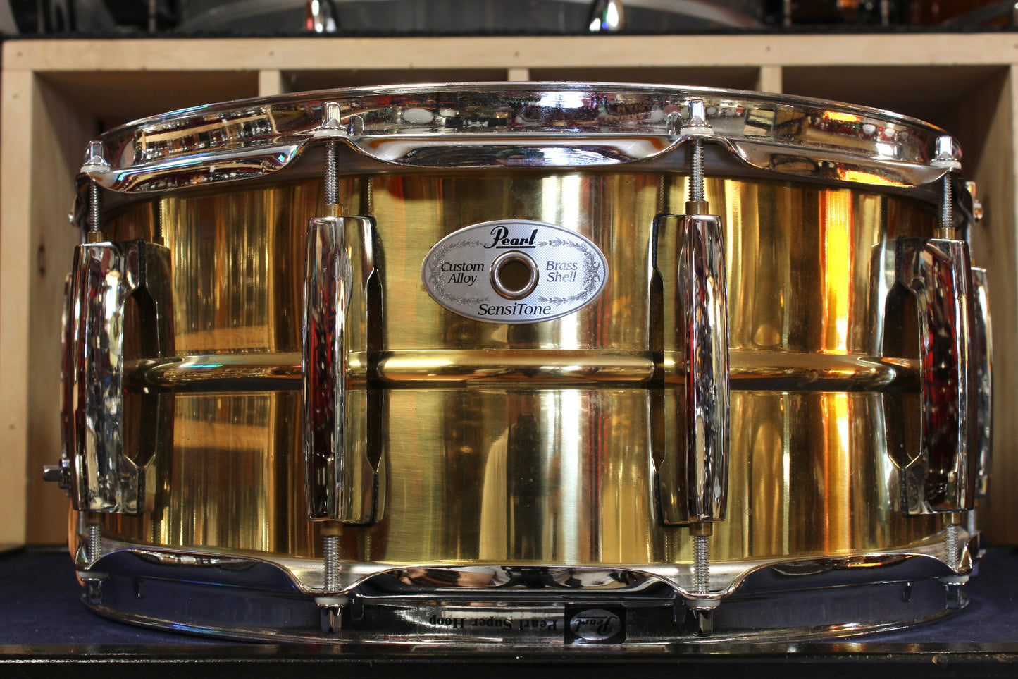 Early 2000s Pearl 6.5x14 Sensitone Brass Snare Drum