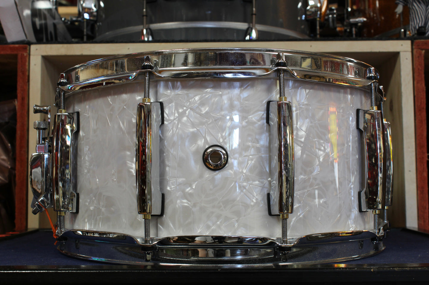 Pearl 6.5x14 Professional Series Maple Shell Snare Drum in White Marine Pearl